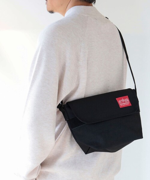 Manhattan Portage（マンハッタンポーテージ）の「Manhattan Portage / 1603 Casual Messenger Bag（トートバッグ・メンズ・その他/ブラック・ONE SIZE）」の2枚目の写真