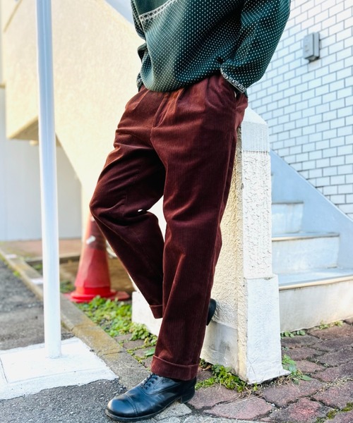 MR.OLIVE(ミスターオリーブ)の「8W ストレッチコーデュロイ / ツータック テーパード パンツ(スラックス・メンズ・ブラウン/ブラック・MEDIUM/SMALL/LARGE)」の4枚目の写真