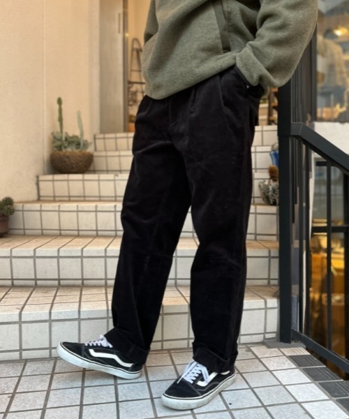 MR.OLIVE(ミスターオリーブ)の「8W ストレッチコーデュロイ / ツータック テーパード パンツ(スラックス・メンズ・ブラウン/ブラック・MEDIUM/SMALL/LARGE)」の18枚目の写真