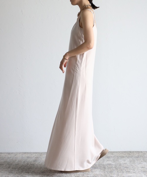 ap retro（アプレトロ）の「【_____m.weコラボ】ノーカラー多ボタンベスト＋マーメイドキャミワンピース（ワンピース・レディース・ブラック/ダークグリーン/アイボリー・FREE）」の21枚目の写真