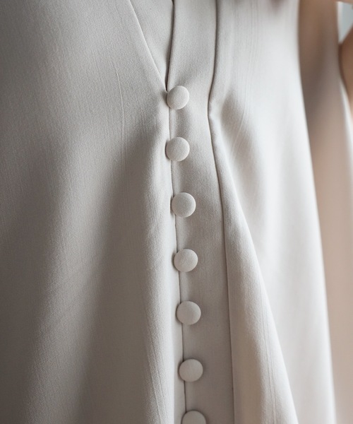 ap retro（アプレトロ）の「【_____m.weコラボ】ノーカラー多ボタンベスト＋マーメイドキャミワンピース（ワンピース・レディース・ブラック/ダークグリーン/アイボリー・FREE）」の8枚目の写真