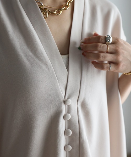 ap retro（アプレトロ）の「【_____m.weコラボ】ノーカラー多ボタンベスト＋マーメイドキャミワンピース（ワンピース・レディース・ブラック/ダークグリーン/アイボリー・FREE）」の7枚目の写真