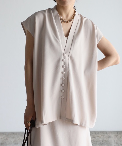 ap retro（アプレトロ）の「【_____m.weコラボ】ノーカラー多ボタンベスト＋マーメイドキャミワンピース（ワンピース・レディース・ブラック/ダークグリーン/アイボリー・FREE）」の13枚目の写真