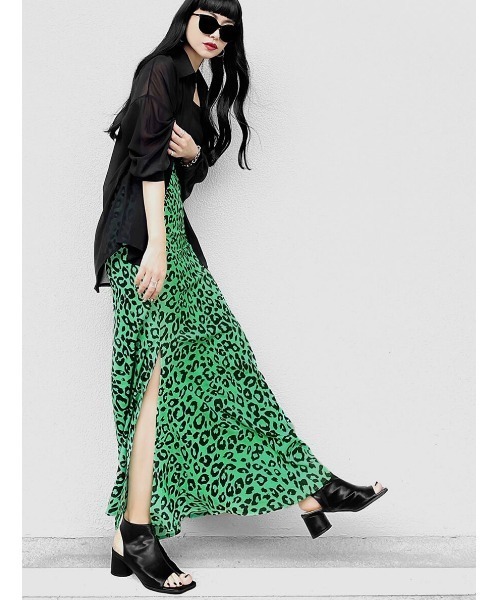 LVEU.(ラブユ.)の「Leopard slit mermaid skirt / レオパードスリットマーメイドスカート(Ai select)(スカート・レディース・ホワイト/グリーン・FREE)」の11枚目の写真