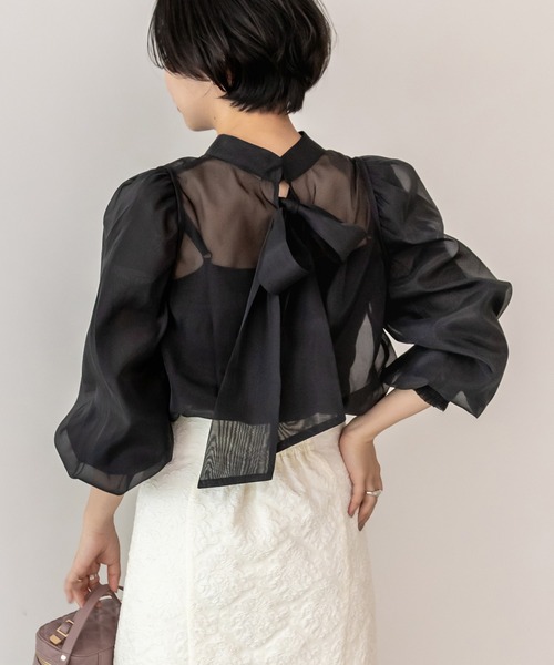 RANDA（ランダ）の「ボリュームスリーブシアーリボンブラウス（シャツ/ブラウス・レディース・クリーム/ブラック/ピンク・FREE）」の2枚目の写真