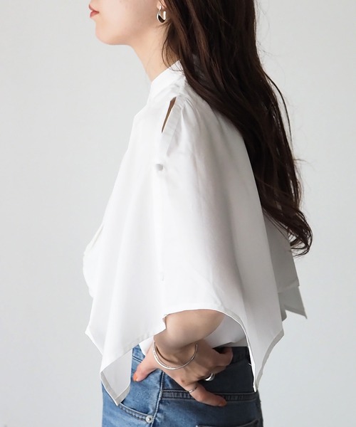 Riberry（リベリー）の「マルチway　ケープブラウス（シャツ/ブラウス・レディース・ブラック/オフホワイト/グリーン・FREE）」の10枚目の写真