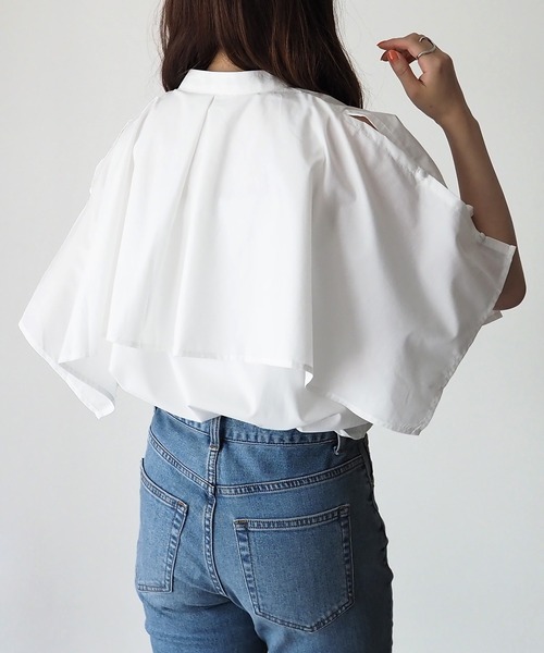 Riberry（リベリー）の「マルチway　ケープブラウス（シャツ/ブラウス・レディース・ブラック/オフホワイト/グリーン・FREE）」の11枚目の写真