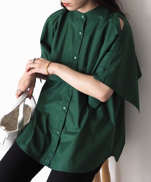 Riberry（リベリー）の「マルチway　ケープブラウス（シャツ/ブラウス・レディース・ブラック/オフホワイト/グリーン・FREE）」の16枚目の写真