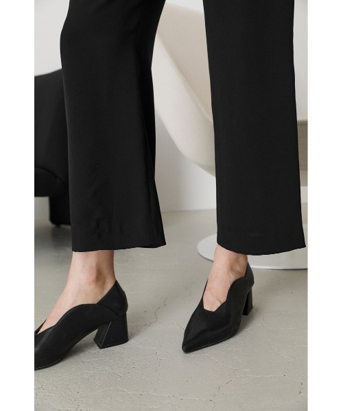 RIM.ARK(リムアーク)の「Square point long all in one(つなぎ/オールインワン・レディース・ブラック/ベージュ・38/36)」の5枚目の写真