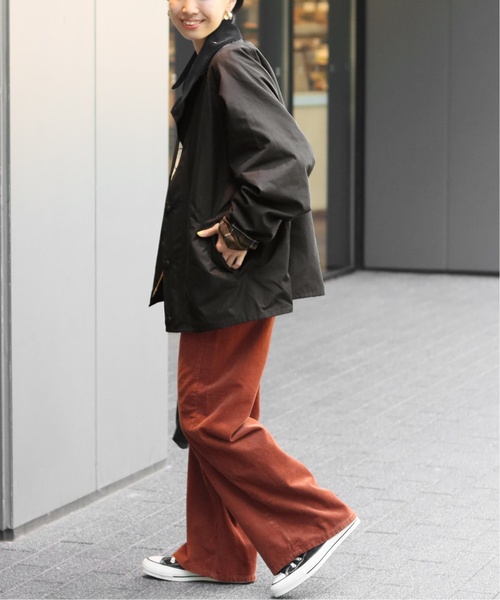 Barbour（バブアー）の「●《追加》【BARBOUR/バブアー】RELUME TRANSPORT：別注ブルゾン（ブルゾン・レディース・ブラック系その他/カーキ・38/40/42）」の4枚目の写真