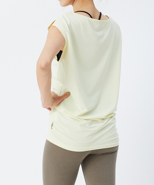Julier Yoga and Relax(ジュリエヨガアンドリラックス)の「Julier Ecocoベア天竺チュニック(チュニック・レディース・キャメル/ネイビー/ホワイト/イエロー・1/0)」の7枚目の写真