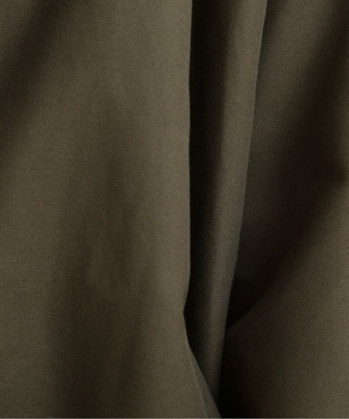 NATURAL BEAUTY BASIC(ナチュラルビューティーベーシック)の「ドルマンマウンテンパーカー(マウンテンパーカー・レディース・ベージュ/ネイビー/カーキ・SMALL/MEDIUM)」の17枚目の写真