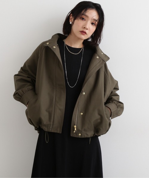 NATURAL BEAUTY BASIC(ナチュラルビューティーベーシック)の「ドルマンマウンテンパーカー(マウンテンパーカー・レディース・ベージュ/ネイビー/カーキ・SMALL/MEDIUM)」の12枚目の写真