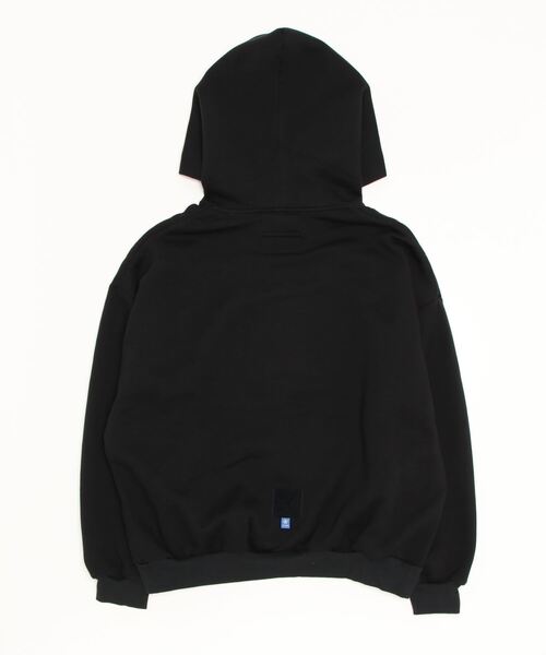 FUMITO GANRYU(フミトガンリュウ)の「FUMITO GANRYU 2Way pullover(パーカー・メンズ・ブラック・1/2)」の2枚目の写真