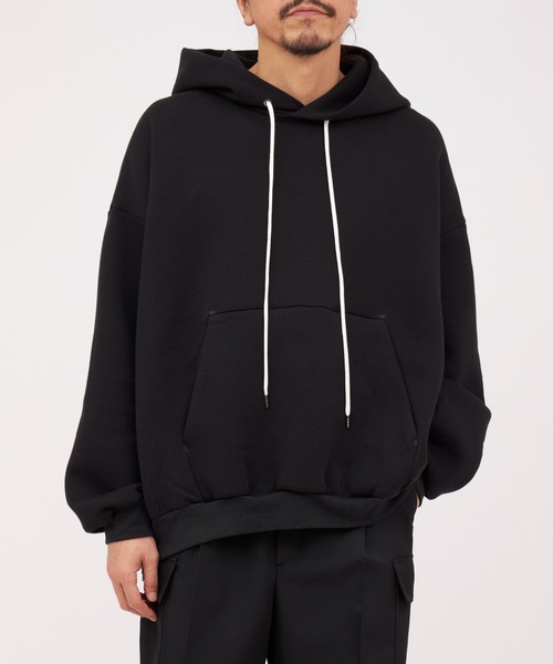 FUMITO GANRYU(フミトガンリュウ)の「FUMITO GANRYU 2Way pullover(パーカー・メンズ・ブラック・1/2)」の1枚目の写真