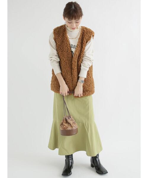 Lugnoncure（ルノンキュール）の「ボアベスト（ベスト・レディース・ブラウン/キャメル/オフホワイト・ﾌﾘ-）」の6枚目の写真