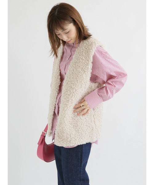 Lugnoncure（ルノンキュール）の「ボアベスト（ベスト・レディース・ブラウン/キャメル/オフホワイト・ﾌﾘ-）」の11枚目の写真