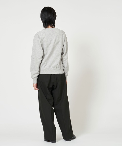 ORCIVAL(オーシバル)の「MINI FRENCH TERRY BOAT NECK(スウェット・レディース・ブラック/グレー系その他/ホワイト系その他/グリーン/ダークネイビー/オレンジ/ダークグレー・1/2)」の19枚目の写真