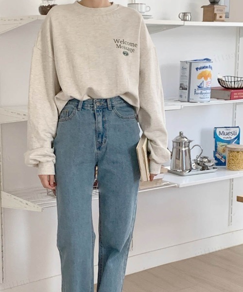 Dalfwin(ダールフィン)の「2022 AW 秋冬 韓国ファッション スウェット レディース Welcome刺繍ロゴスウェット トレーナー ワンポイント刺繍 ビッグシルエット オーバーサイズ(スウェット・レディース・ネイビー/グレー系その他・FREE)」の6枚目の写真