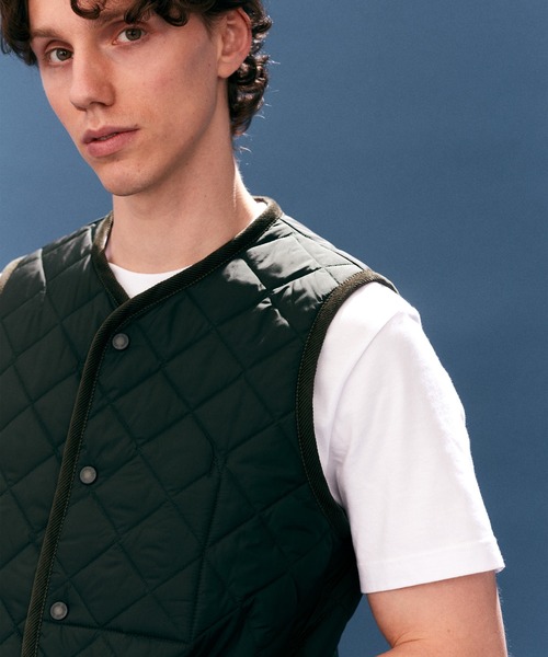 LAVENHAM（ラベンハム）の「Thornham Mens / ソーンハム メンズ（ベスト・メンズ・ベージュ系その他/ブラック/イエロー/オリーブ/ネイビー/オフホワイト/ベージュ系その他3/ダークブラック/パープル/ベージュ系その他2・L/M/S/XL/XXL/XS）」の20枚目の写真