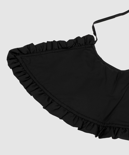 GANNI(ガニー)の「Ripstop Quilt Collar(付け襟・レディース・ブラック・ONE SIZE)」の3枚目の写真
