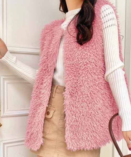 DIAVEL（ディアベル）の「プードルファーベスト（ダウンベスト）」 - WEAR