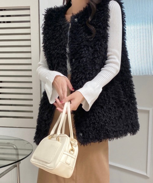 DIAVEL（ディアベル）の「プードルファーベスト（ダウンベスト・レディース・モカ/カーキ/アイボリー/ブラック/ライトピンク/ピンク/オフホワイト/グレー・M）」の18枚目の写真