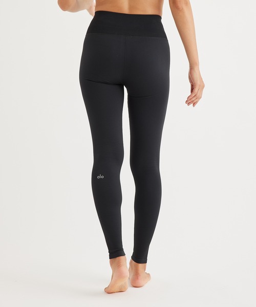 Alo Yoga(アロヨガ)の「【alo】SEAMLESS HIGH-WAIST RIBBED LEGGING シームレスハイウエストリブレギンス(レギンス/スパッツ・レディース・ブラック・S/X-SMALL)」の11枚目の写真