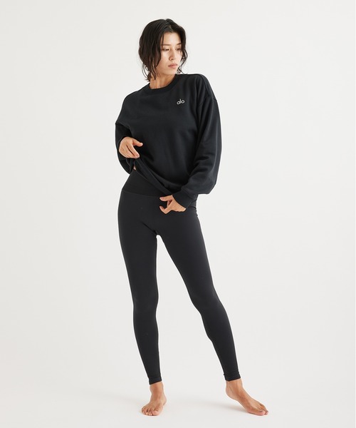 Alo Yoga(アロヨガ)の「【alo】SEAMLESS HIGH-WAIST RIBBED LEGGING シームレスハイウエストリブレギンス(レギンス/スパッツ・レディース・ブラック・S/X-SMALL)」の8枚目の写真