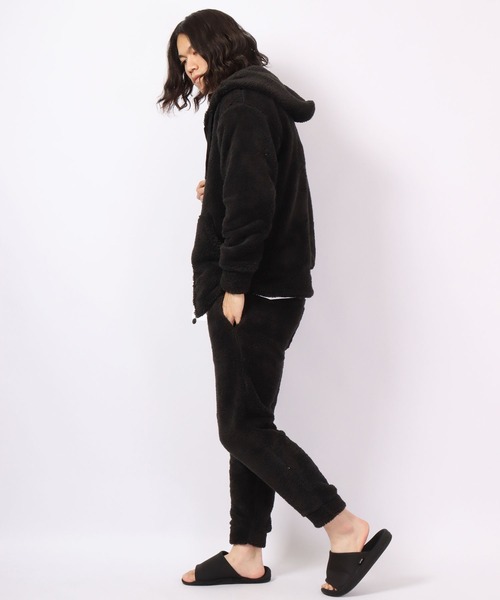 Ree&Mee（リーアンドミー）の「Ree&Mee 2点セット ボア モコモコ セットアップ パーカー ジョガーパンツ ルームウェア（ルームウェア/パジャマ・メンズ・杢グレー/チャコールグレー/ブラック/ネイビー・LL/M/L）」の5枚目の写真