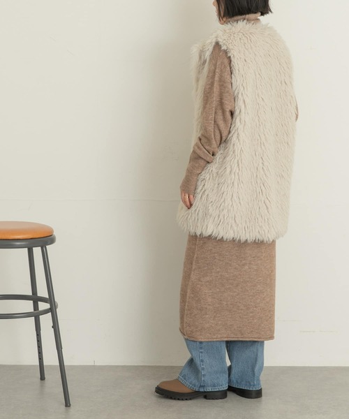 UR Lab.（アーバンリサーチラボ）の「スリットニットタートルワンピース（ワンピース・レディース・ブラック/ベージュ/ブラウン/グレー系その他・FREE）」の5枚目の写真