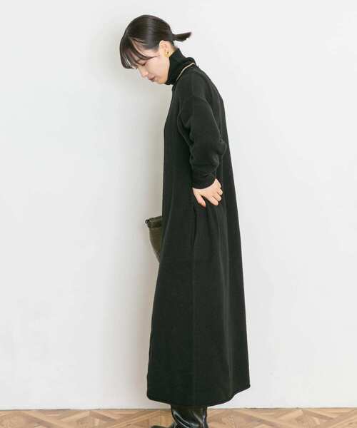 UR Lab.（アーバンリサーチラボ）の「スリットニットタートルワンピース（ワンピース・レディース・ブラック/ベージュ/ブラウン/グレー系その他・FREE）」の17枚目の写真