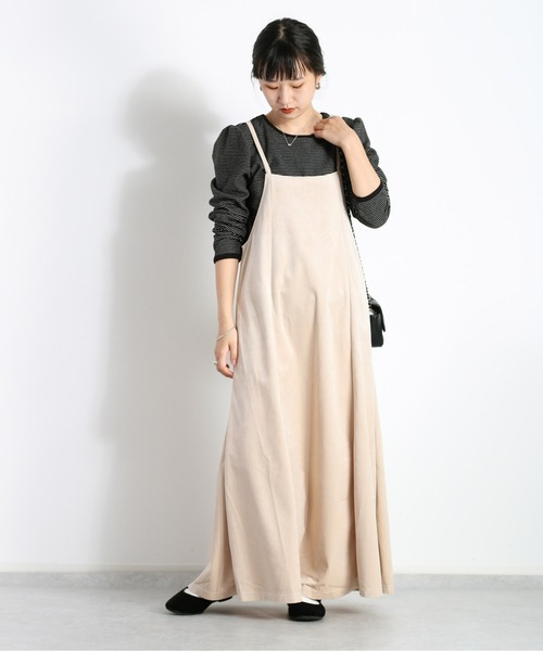 cepo（セポ）の「ベロアキャミワンピース（ワンピース・レディース・ミント/ベージュ/ブラウン/グレイッシュベージュ・M）」の3枚目の写真