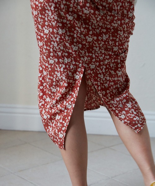 TINA：JOJUN（ティーナジョジュン）の「フレンチ 花柄キャミワンピース TINA：JOJUN（ワンピース・レディース・アイボリー/レッド・S/M）」の15枚目の写真