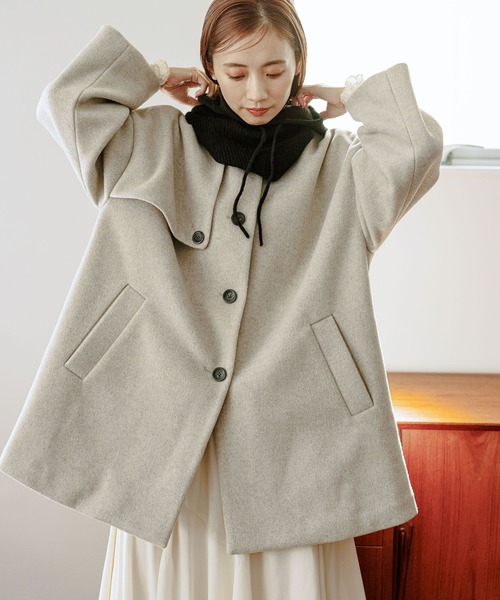 mysty woman（ミスティウーマン）の「【赤埴奈津子さんコラボ】バラクラバ付きミドルコート 176095（ノーカラーコート・レディース・ライトグレー/ブラック/ライトイエロー・FREE）」の14枚目の写真