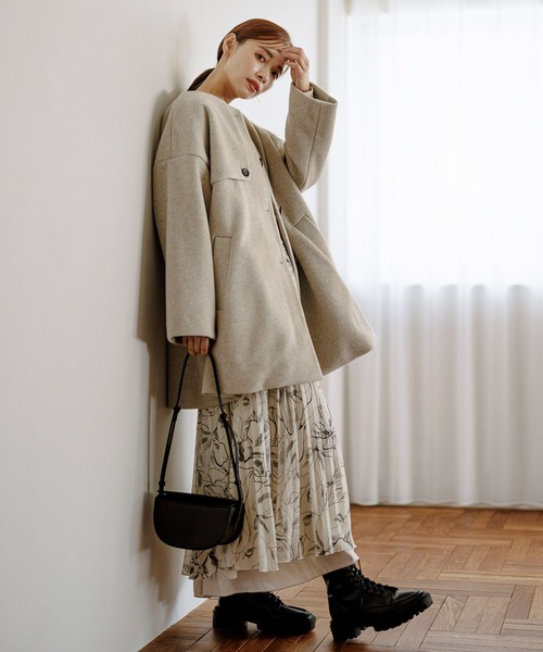 mysty woman（ミスティウーマン）の「【赤埴奈津子さんコラボ】バラクラバ付きミドルコート 176095（ノーカラーコート・レディース・ライトグレー/ブラック/ライトイエロー・FREE）」の18枚目の写真