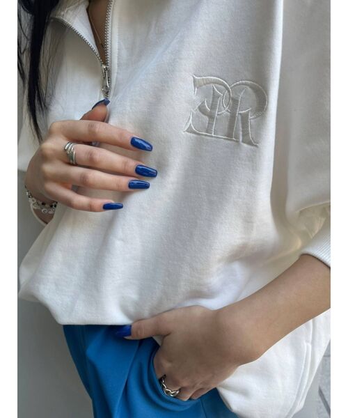 EVRIS（エヴリス）の「【WEB限定】ハーフジップスウェットトップス（スウェット・レディース・ホワイト/ブラック/ブルー・FREE）」の13枚目の写真