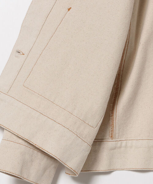 BEAMS HEART(ビームスハート)の「BEAMS HEART / タックショルダー オーバージャケット(デニムジャケット・レディース・オフホワイト/ネイビー・SMALL/MEDIUM)」の19枚目の写真