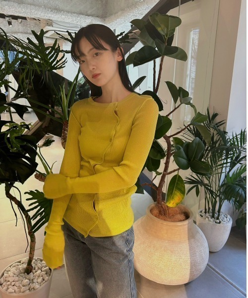 emmi（エミ）の「【emmi atelier】アシンメトリーシアーカーディガン