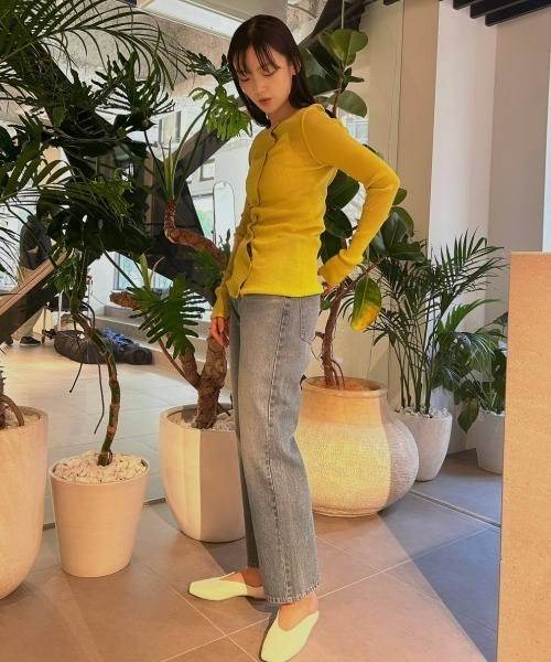 emmi（エミ）の「【emmi atelier】アシンメトリーシアーカーディガン（ニット/セーター・レディース・オレンジ/ホワイト/ライム/ブラック・FREE）」の20枚目の写真