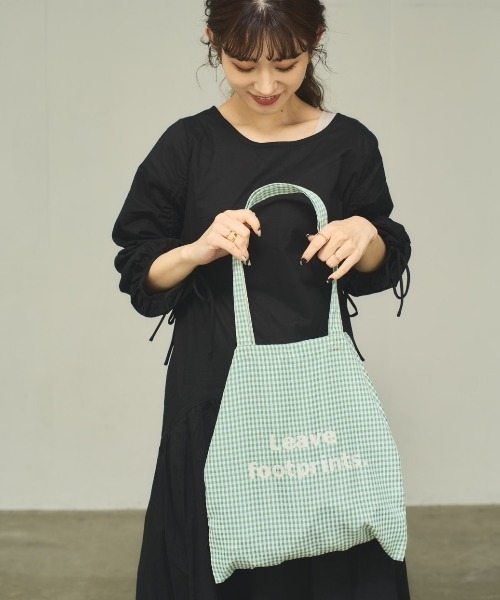 INTER FACTORY(インターファクトリー)の「るい 【るぅきぃ夫婦】- トートバッグ&巾 着ポーチセット made in INTER FACTORY(トートバッグ・レディース・ピンク/グリーン・FREE)」の2枚目の写真