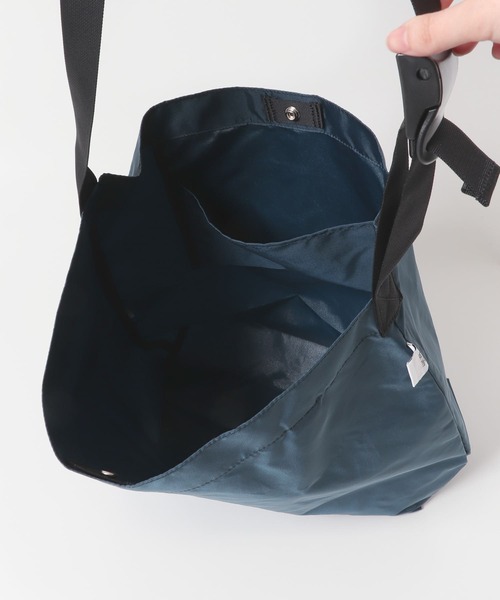 Drifter（ドリフター）の「DRIFTER　PLAIN SHOULDER BAG（ショルダーバッグ・レディース・ネイビー/ブラウン/ブラック・ONE）」の10枚目の写真