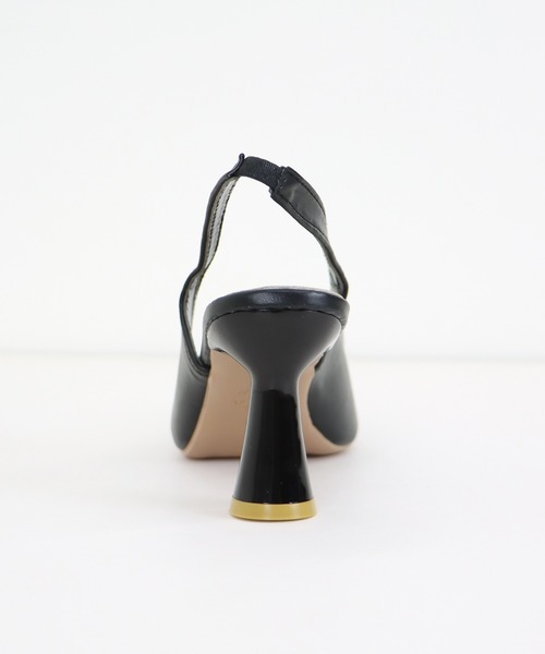 BLUEEAST（ブルーイースト）の「バックストラップミュール（パンプス・レディース・オフホワイト/ブラック/ベージュ・MEDIUM/LARGE/SMALL）」の9枚目の写真