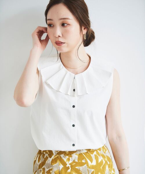 le.coeur blanc(ルクールブラン)の「タックエリノースリブラウス(シャツ/ブラウス・レディース・ブラック/オフホワイト・38)」の12枚目の写真