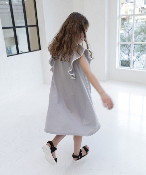 GLOBAL WORK（グローバルワーク）の「シャーベッTEE／フリルワンピース/162601（ワンピース・キッズ・ブルー/ブラック・100cm/110cm/120cm/130cm/140cm/150cm/160cm）」の3枚目の写真