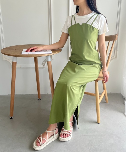 CLEA(クレア)の「ダブルストラップロング丈キャミワンピース(ワンピース・レディース・グリーン/ブラウン/アイボリー/ブラック・FREE)」の4枚目の写真