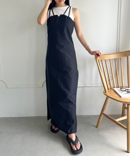 CLEA(クレア)の「ダブルストラップロング丈キャミワンピース(ワンピース・レディース・グリーン/ブラウン/アイボリー/ブラック・FREE)」の6枚目の写真
