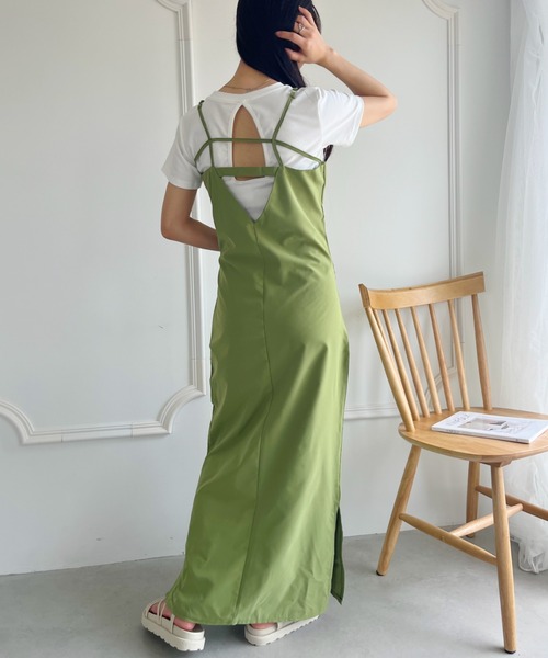 CLEA(クレア)の「ダブルストラップロング丈キャミワンピース(ワンピース・レディース・グリーン/ブラウン/アイボリー/ブラック・FREE)」の12枚目の写真