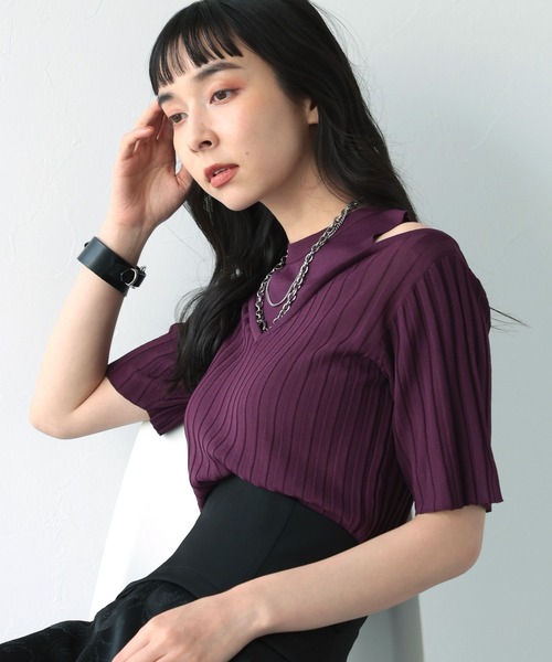 HARE(ハレ)の「カタアキレイヤーニット(HARE)(ニット/セーター・レディース・パープル/ブラック/ブルー/オレンジ/グレイッシュベージュ・FREE)」の4枚目の写真