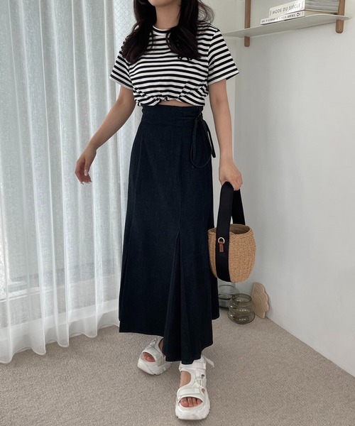 one after another NICE CLAUP(ワンアフターアナザーナイスクラップ)の「ワンポイント刺繍Tee(Tシャツ/カットソー・レディース・カーキ/オフホワイト/ブラック×ホワイト/オートミール・FREE)」の12枚目の写真